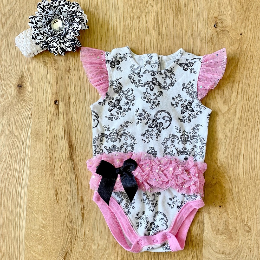 Beautiful Black& White Butterfly Onesie w/ Pink Tulle Ruffles & headband 💕